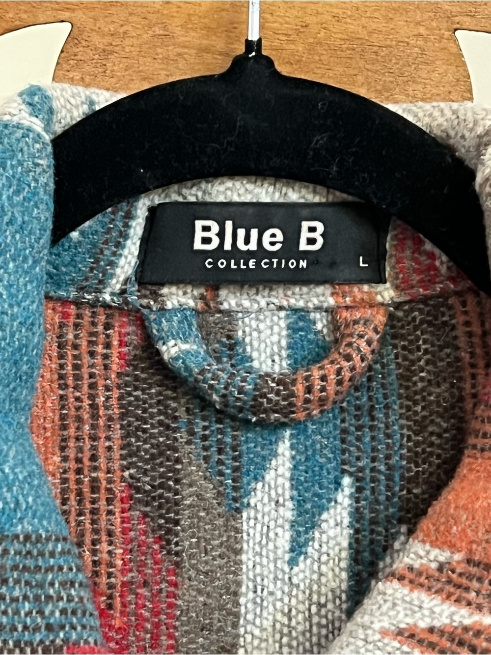 Aztec-Pattern Jacket - Teal, Rust & Gray - Picture 3 of 3